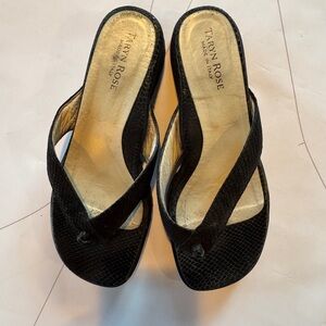 Taryn Rose Black Textured Women's Sandals size 8.5